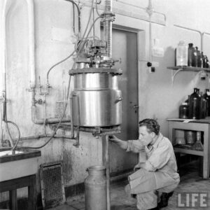 El disulfiram empezó a fabricarse en 1948 para tratar el alcoholismo