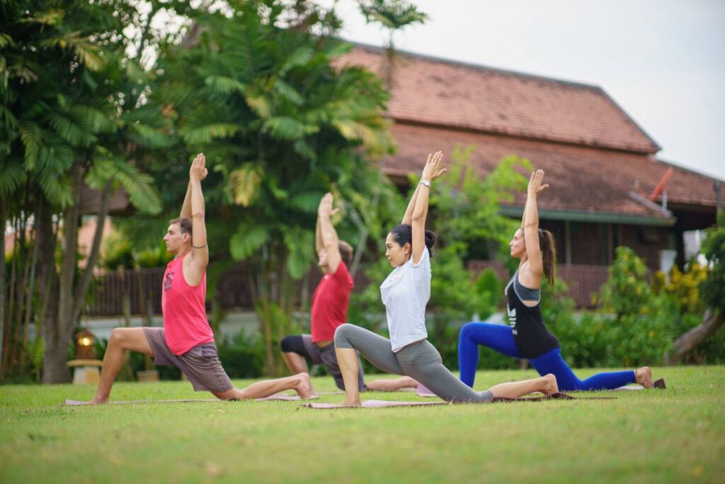 Yoga en The Dawn Rehab. Es uno de los centros de desintoxicacion privados más lujosos de Asia