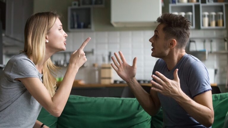 Para ayudar a un cocainómano debemos evitar las discusiones.