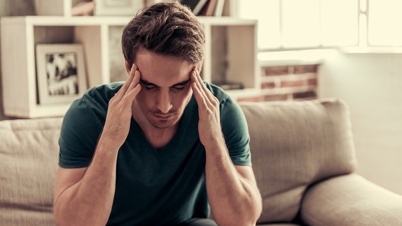 Un hombre antes de hacer el Test de abstinencia a la cocaína